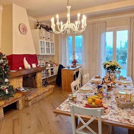 Santa Maria a Monte B&B Le Rose Di Paola المظهر الخارجي الصورة
