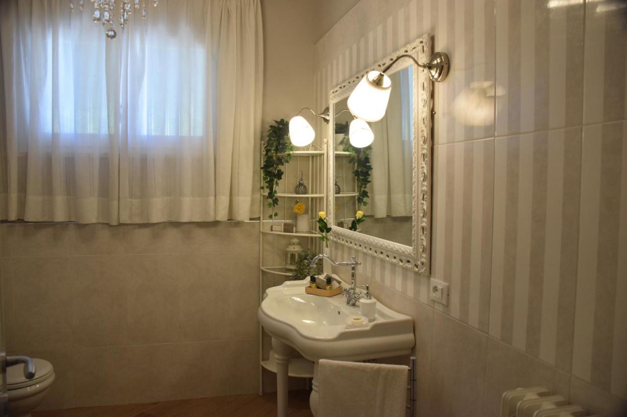 Santa Maria a Monte B&B Le Rose Di Paola المظهر الخارجي الصورة
