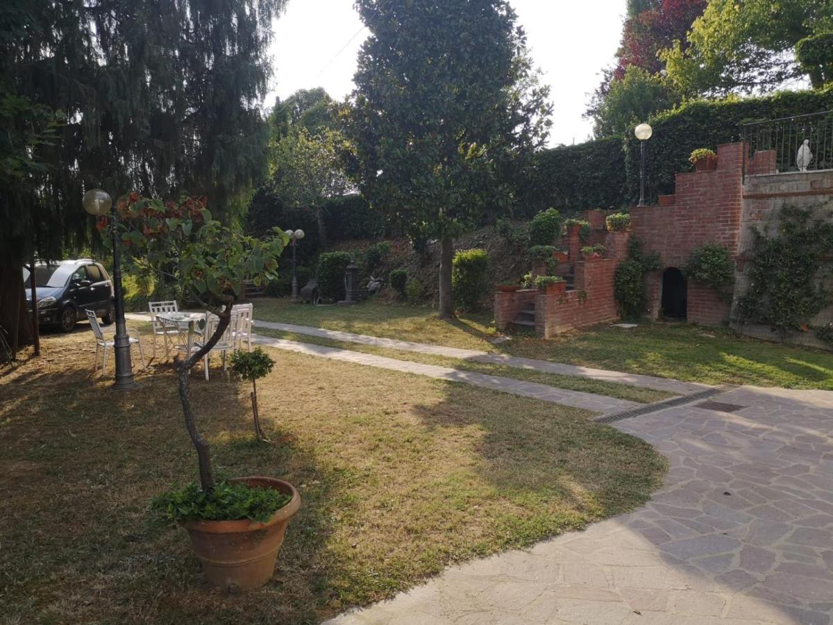 Santa Maria a Monte B&B Le Rose Di Paola المظهر الخارجي الصورة
